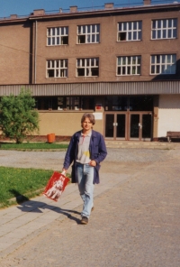 Primary school administrator, 1997