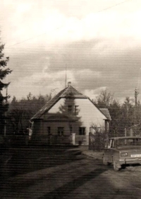 Illegal religious community house in Prague-Kunratice