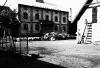 Grain storage at the mill