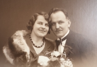 Vlasta Pavlíková's parents Anna Mikšovská and Josef Mikšovský