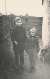 Milada Fiedlerová with her older cousin, 1958