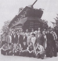 Memorialist (third from right in the bottom row) during the teambuilding of the Škoda Plzeň team in the Soviet city of Kemerovo, 1976-1978