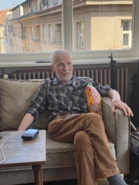 Ivan Spěvák during the recording of an interview for the Stories of Our Neighbours project