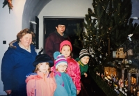 Oldřiška Šťávová with grandchildren
