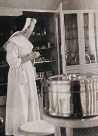 Sister Lenka in the doctor´s office