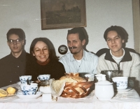 The Škrabánek family. Alberndorf, 1985. From left: Pavel, Lenka, Jan, Alena