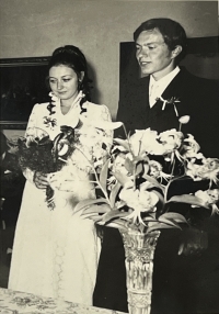 Petr Čech's wedding with Vlasta Tomsová, 1973
