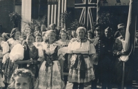 Ludmila Švecová in a South-Bohemia costume in Chomutov on 1 May 1947, the middle of the three women pictured
