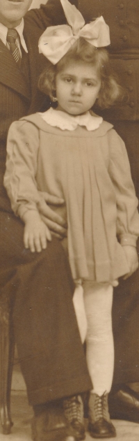 Marie Bílková in a period photo