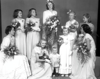 Marie Strnadová with her bridesmaids, 1951
