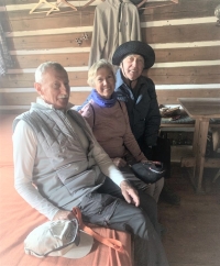 On the right Josef Šedivec with his wife Bonnie at the Klášterka chalet in the Giant Mountains
