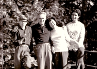1965 The Takáč family. From the left Zora, parents Magda and Samo, brother Ivan