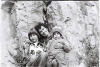 1985 Zora with daughter Zuzka and son Ivan