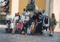 Club of Velocipedists from Přelouč J. Krejčík, L. Holka, J. Foršt, J. Raschová, H. Novotná, J. Mazalová, T. Mazal, L. Totušek, K. Novotný, A. Zagorová, B. Baštecký, P. Šlechta, P. Mazur, M. Mazurová, J. Skálová, K. Krejčíková, Přelouč 1993