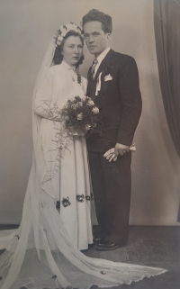 Wedding of Anna Mužíková and Jaroslav Rajm, 1954