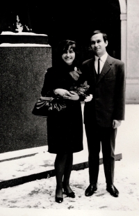 Jaroslava Velartová with her brother Jaromír Hrdý at his graduation in Karolinum in Prague