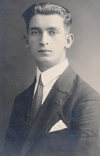 František Tomášů, the uncle of the witness, who had to leave his studies and after his father's death take care of the family property in Kostelec