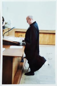 Miloš Rejchrt while preaching