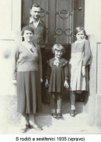 With her parents and cousin 1935 (right)