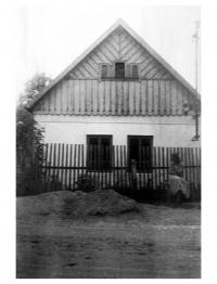 M. Benda- native cottage in Jelenice
