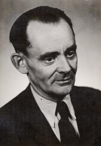 Václav Rudolf Syrovátka, otec pamětníka, 60. léta