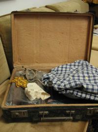 Suitcase for my journey to Terezín and the clothes in which I returned