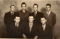 Jiří Lukšíček (top row, second from right) after his release from the labour camp in 1953

