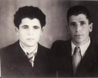 Ioanis Nitsios and his brother Teodorus in Tashkent 1950