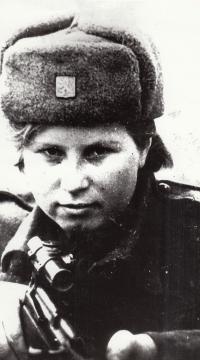 Vanda Binevska, Buzuluk 1942, snipper