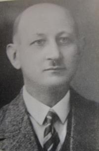 Otec Josef Šafrán