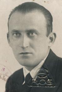 Pavel's father Osvald Brázda