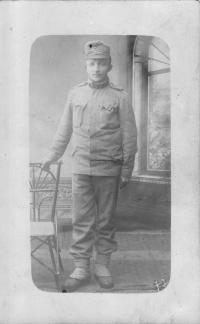 otec Josef v rakousko-uherské armádě-19. 8. 1915
