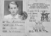 Marie Bartošková's card confirming her participation in the resistance movement 