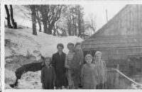 Stodolisko hamlet, a grazing settlement in Javorníky1938-daughters of Josef and Anna Bartošek