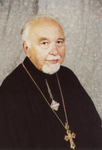 Radivoj Jakovljevič as a priest in Mariánské Lázně, 1997