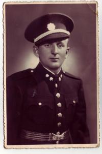 Karel Gebauer as a newcomer in the Financial Border Guard of Czechoslovakia in 1938.