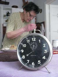 His wife Zina and father´s clock