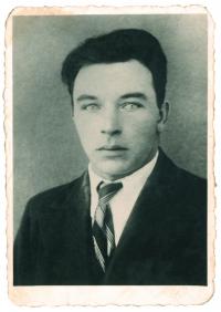 Jan Polčák from house number 162 on Vařákové paseky. Killed in Hošťálková with his sister in law.