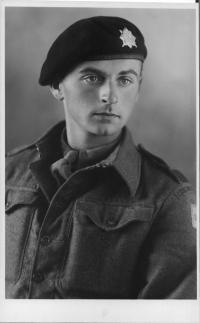 Miroslav Fiser in the Czechoslovak Brigade in France in 1945 