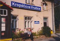 František Suchý 2004 na nádraží Kropáčova Vrutice