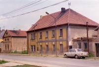 Brozany č.2 - rodný dům po navrácení v restituci r. 1990 