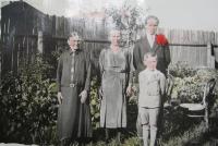 The family of Karel Veselý, from left - grandmother, mother Marie, brother Stanislav and Bohuslav 