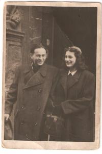 The wedding of Věra Dvořáková's parents (25/10/1946)