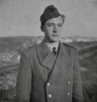 Poručík Antonín Zelenka / 1948