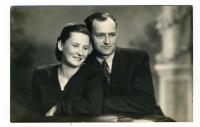 Nadiya-Anastasiya together with husband Myroslav Liskevych (approximately 1948)