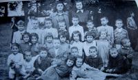 A group of Greek children with their young teachers in Velké Heraltice
