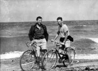 Picture from a cycling tour of Northern Germany (Rügen, Cap Arkona). 27 people took part. 1961