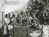 Classmates of Waldraut Kriegisch