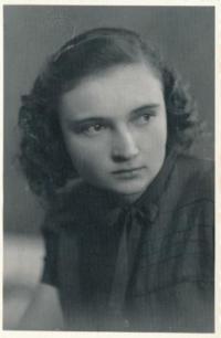 Friend Naďa Vykouková, 1944