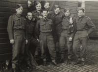 Alexander Burger úplně vpravo, Marton Paddox, 1941